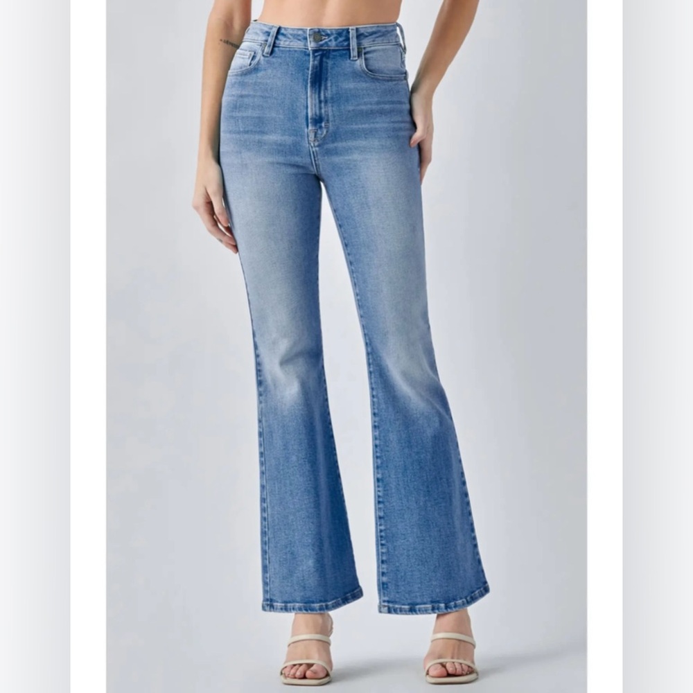 New size 31 hidden jeans